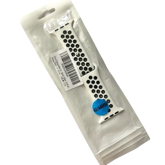 5/$20 NEW WHITE Black Silicone Sport Band Apple Watch 44/45/49mm S/M Holes - Picture 8 of 9